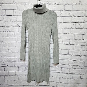 Hippie Rose Light Gray Juniors XL Sweater Dress‎ NWT Turtle Neck Soft